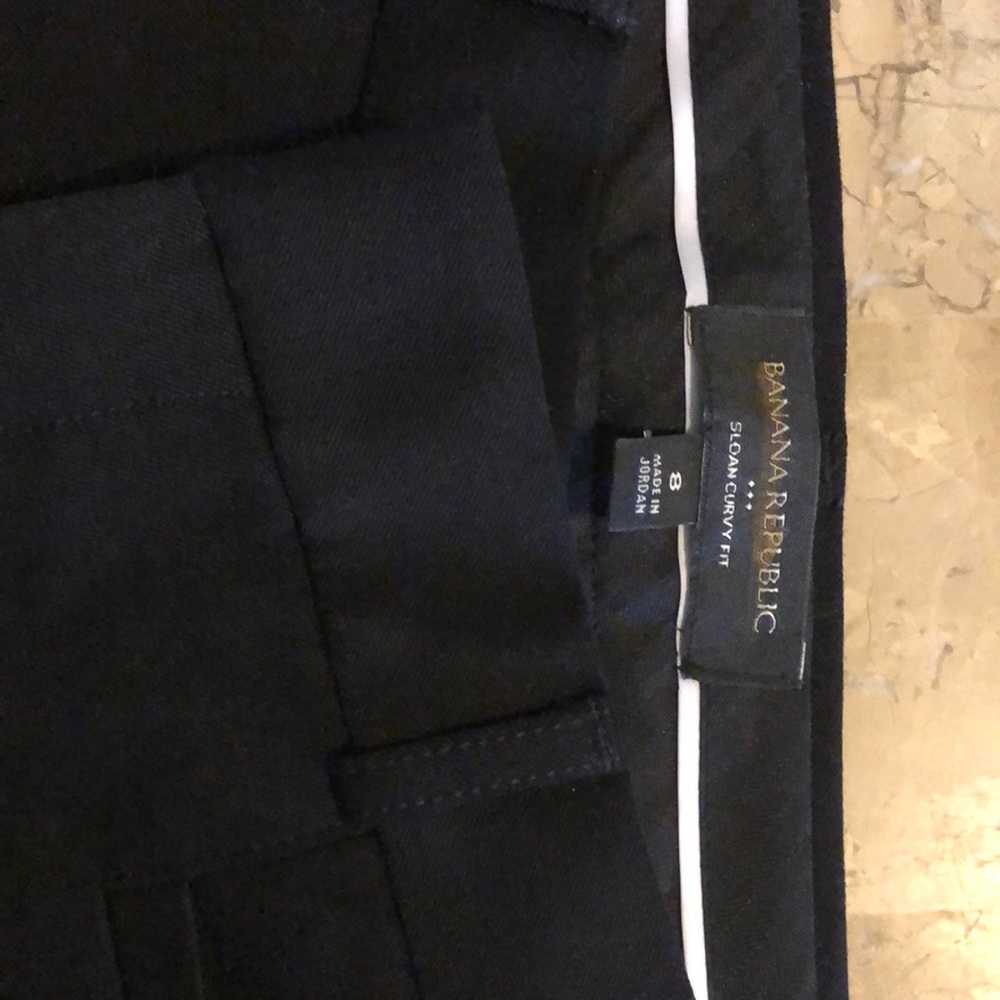 Like new Banana Republic blank slim leg pants size 8